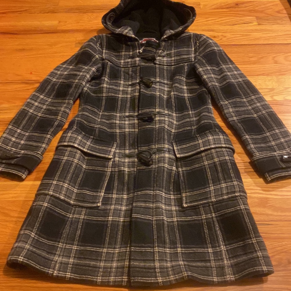 Aritzia Rare TNA Tartan Duffle Toggle Coat Size S EUC  100% Wool Gorgeous